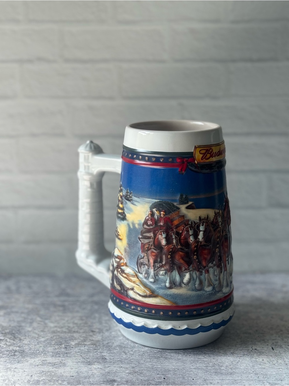 Vintage 2002 Budweiser Beer Holiday Stein Guiding the Way Home Horses Mug